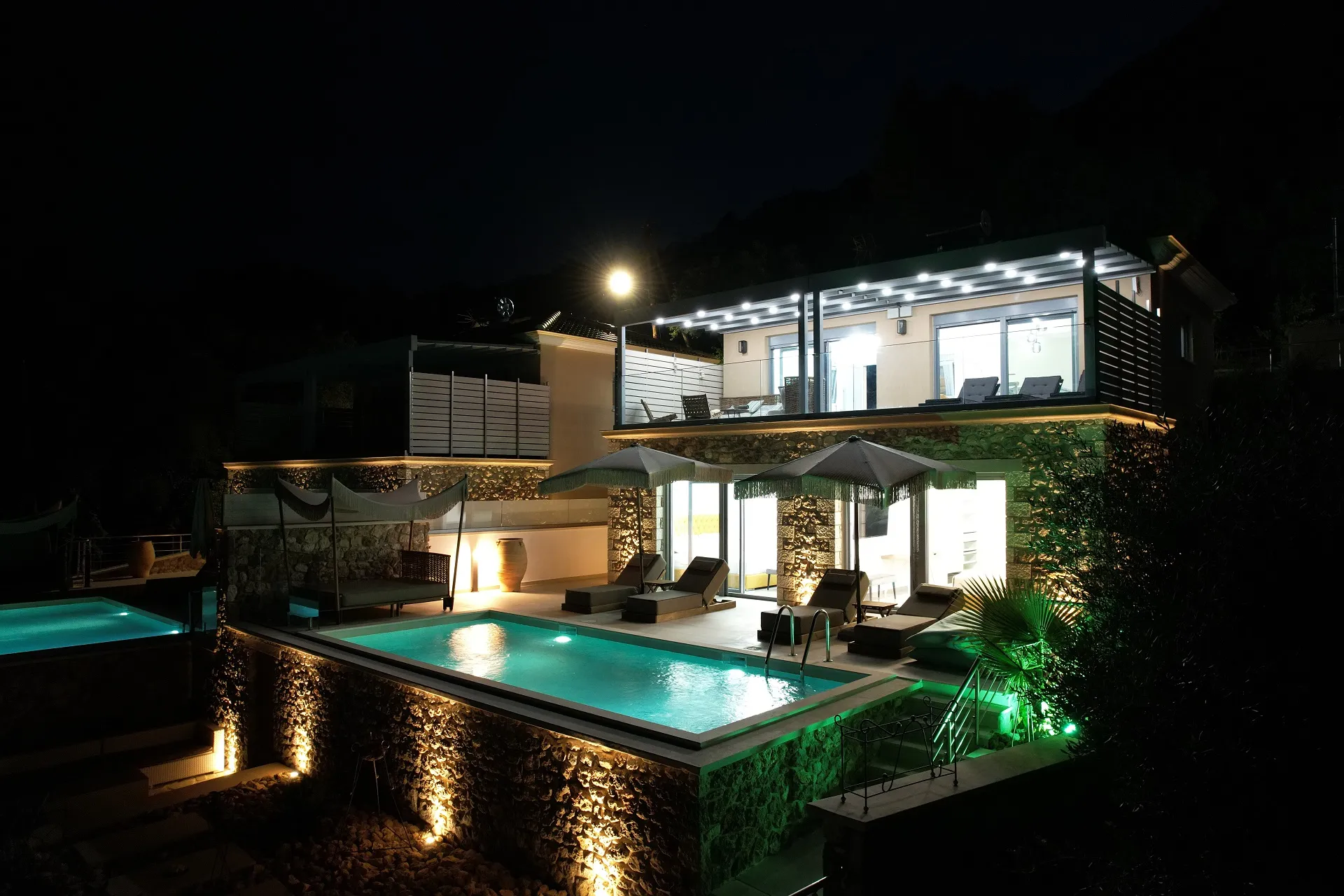 Luxury accommodation in Parga Greece at GoldenEye Villas