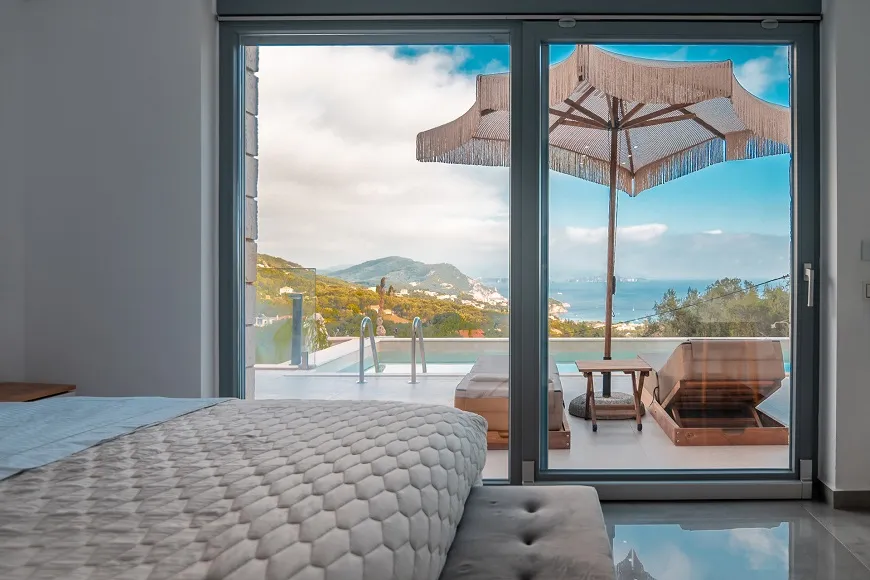 Superior Villa · Parga · 11